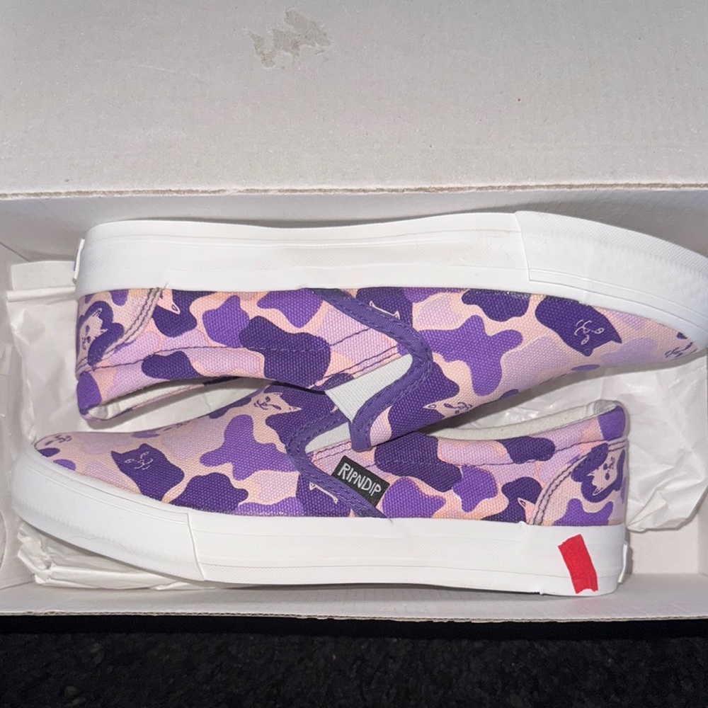 New Rip N Dip oversize purple camo slip-ons. Sz. 5. Original box